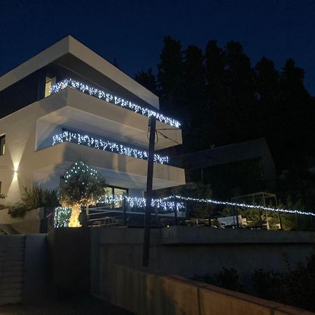 Villa V Rijeka Exterior photo